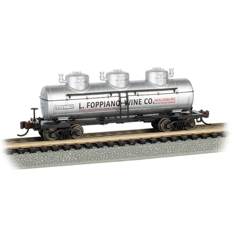 40′ Three-Dome Tank Car – L. Foppiano Wine Co. #1112