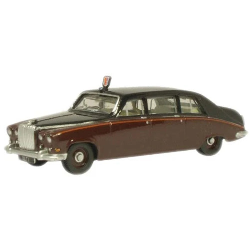 Daimler DS420 Limo Claret/Black (Queen Mother)