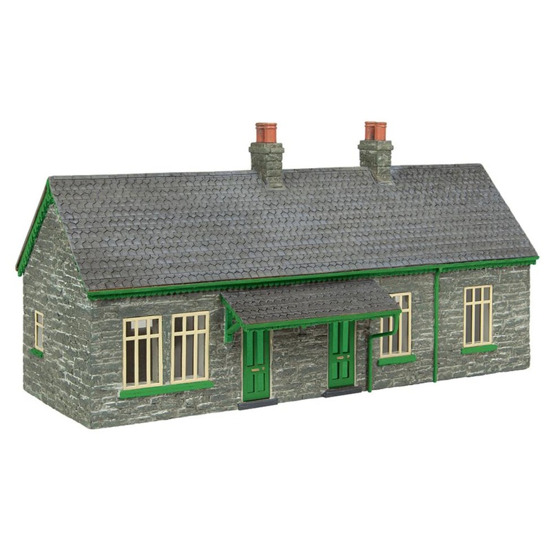 Narrow Gauge (OO9) Station Cottages Green