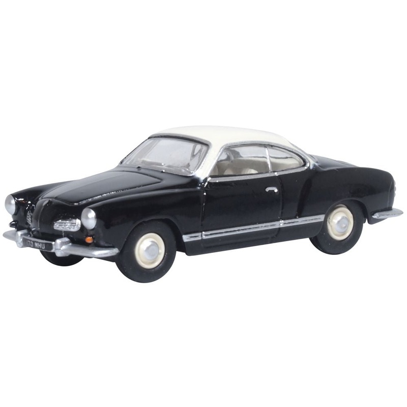 Volkswagen Karmann Ghia Black/Lotus White