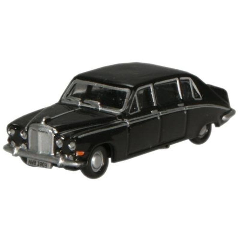 Daimler DS420 Limousine Black
