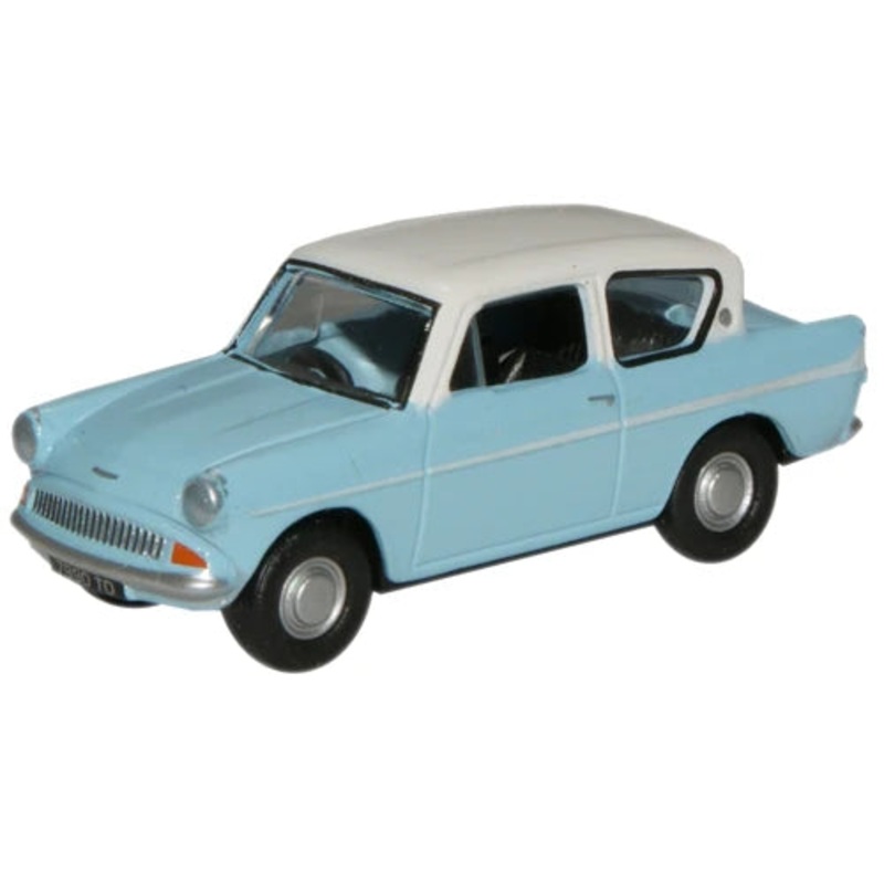 Ford Anglia Light Blue/Ermine White