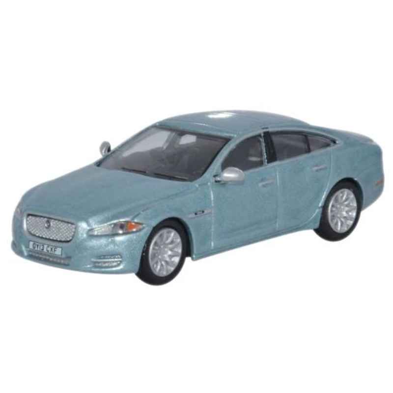 Jaguar XJ Crystal Blue