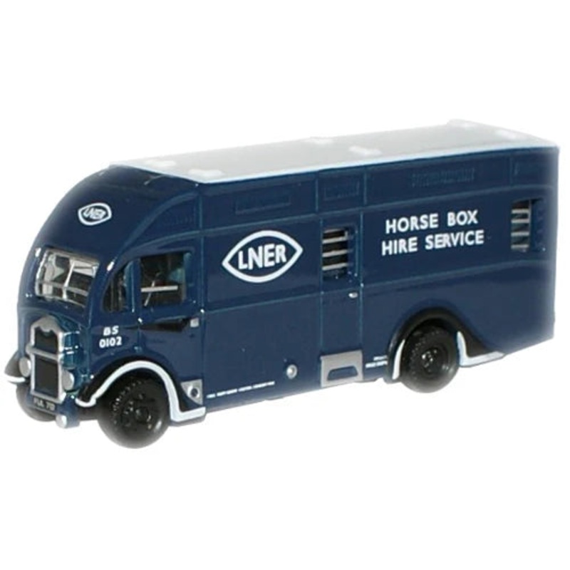 Albion Horsebox LNER