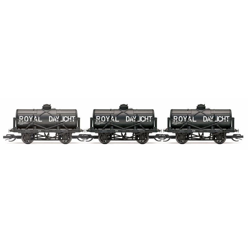 Royal Daylight 12T Tank Wagon Triple Pack 1534-1535-1536