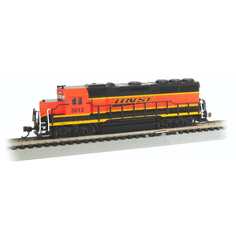 GP40 – BNSF #3013 Diesel Locomotive