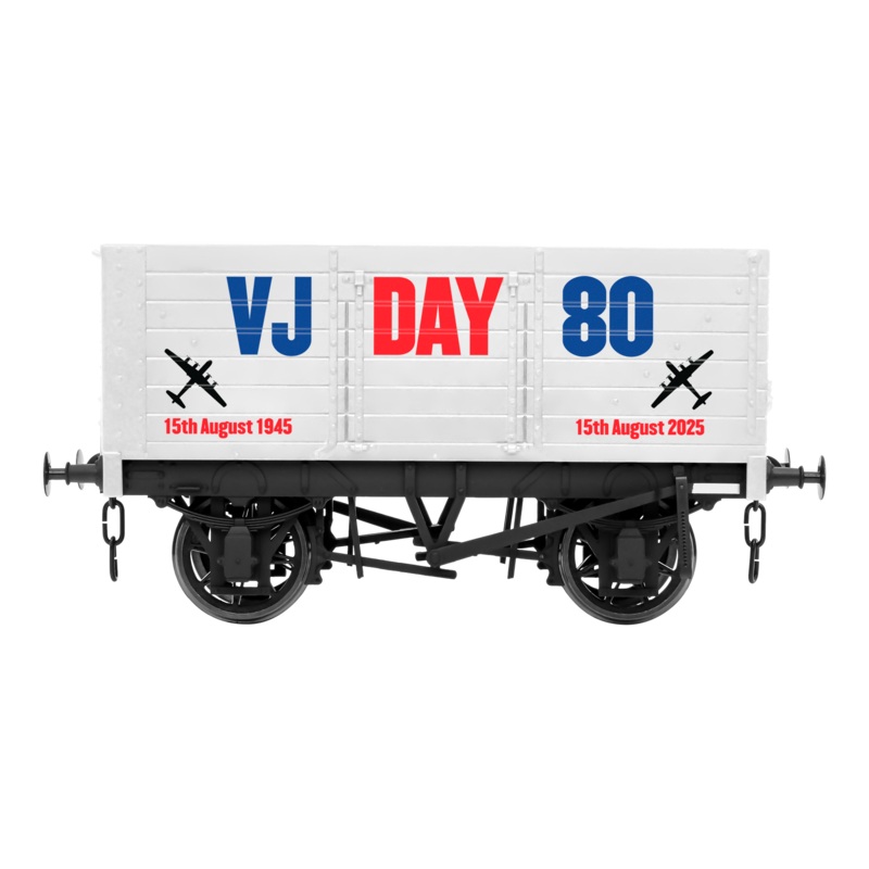 7 Plank 9′ W/B VJ Day Airforce 80th Anniversary