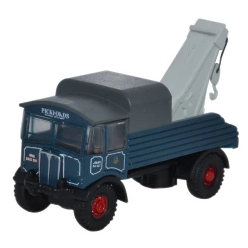 AEC Matador Pickfords