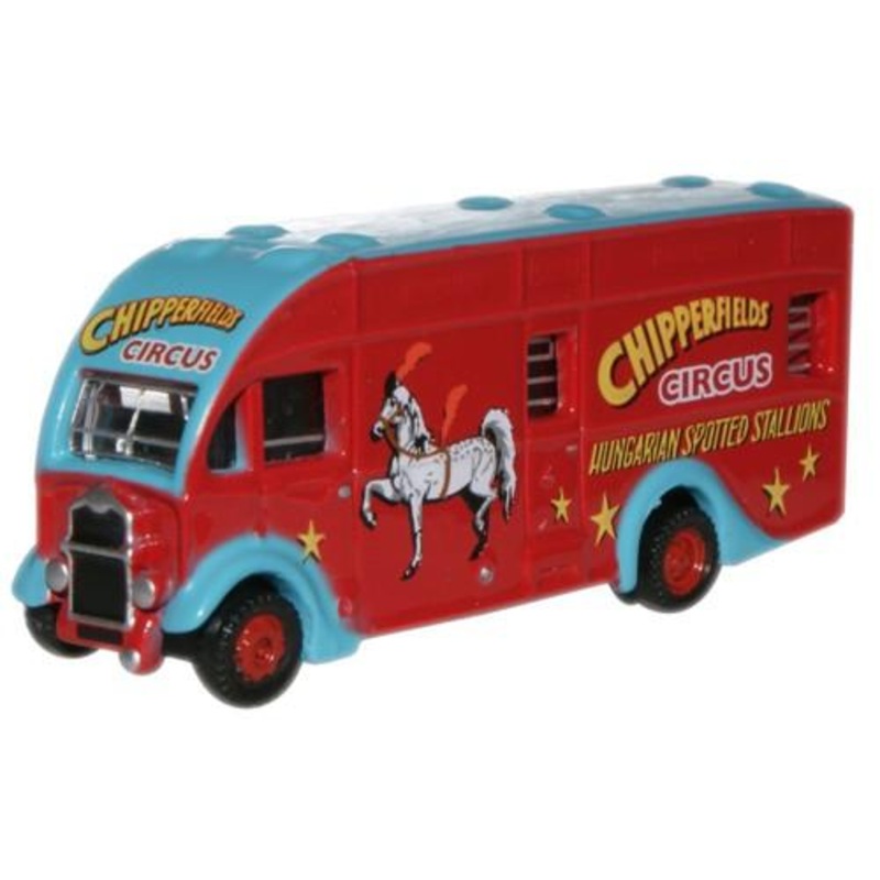 Albion Horsebox Chipperfield (Spotted Stallion)