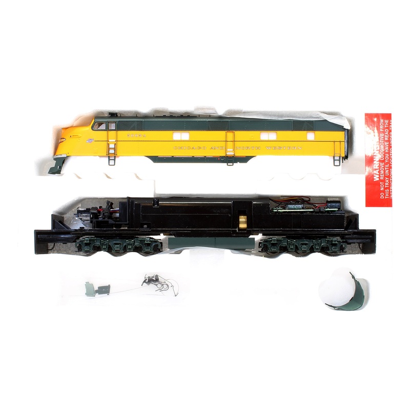 Pre-Owned C&NW Diesel Locomotive Southern W/Mars Light- Road #5005-A