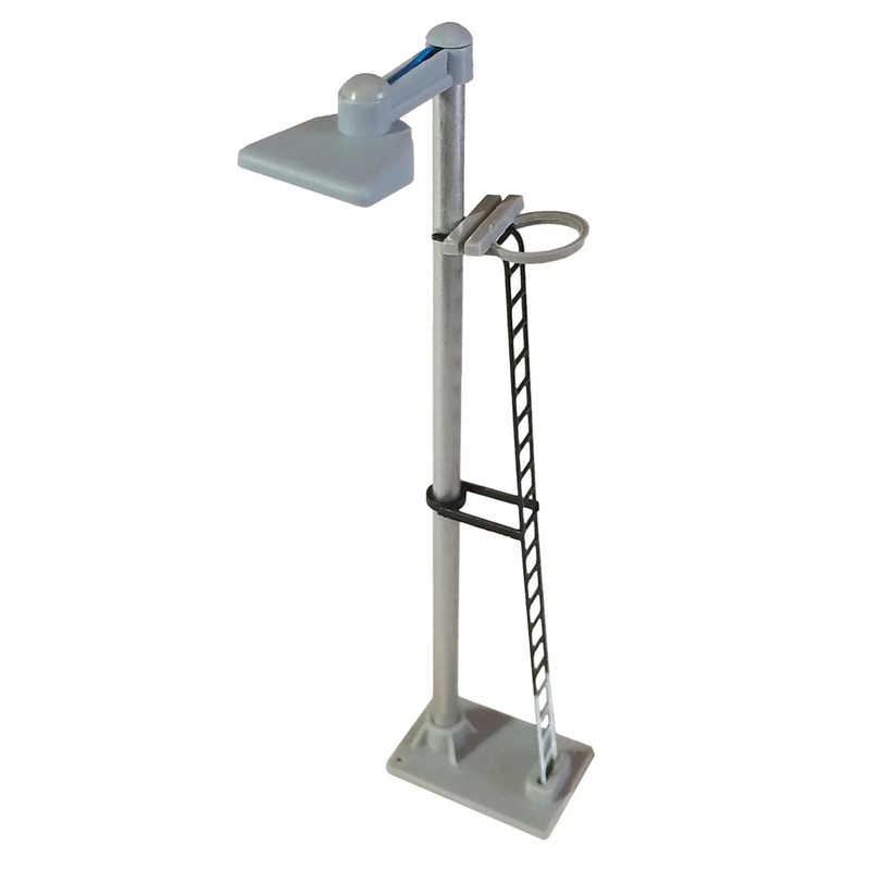 Dustpan Single Head Short Yard Lamp (Black Ladder with White Base) Yellow LED