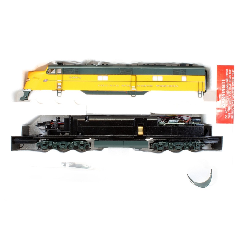 Pre-Owned E6 Diesel Locomotive C&NW W/Mars Light – Road #5006-A