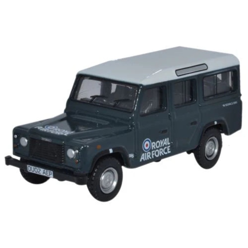 Land Rover Defender Station Wagon RAF
